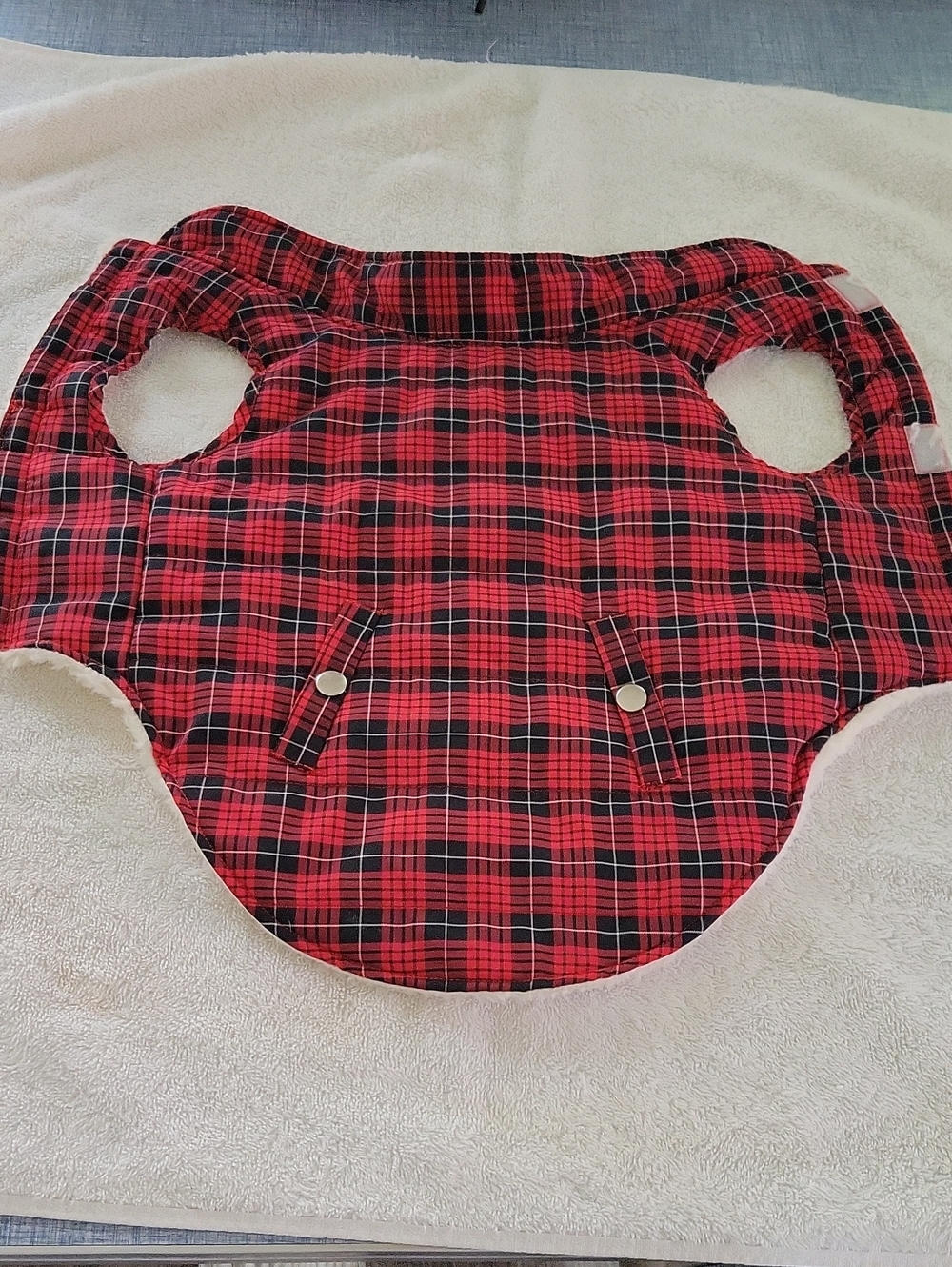 Dog Red Plaid Puffer Insulated Vest. Sherpa Lined No Tags See Measurements